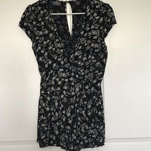 Short romper